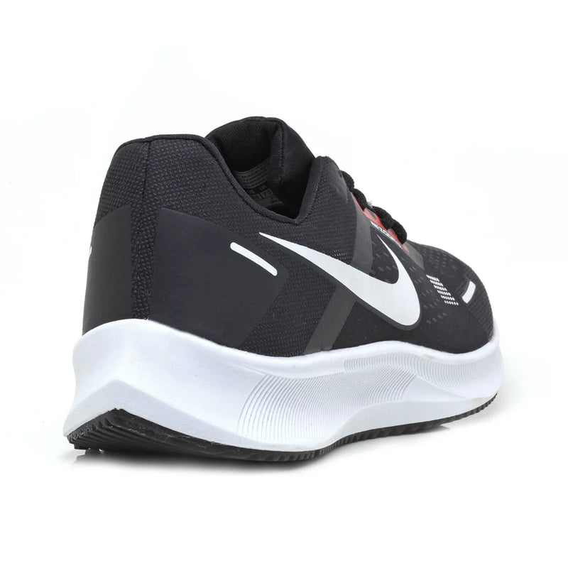 Tênis Nike New Zoom X