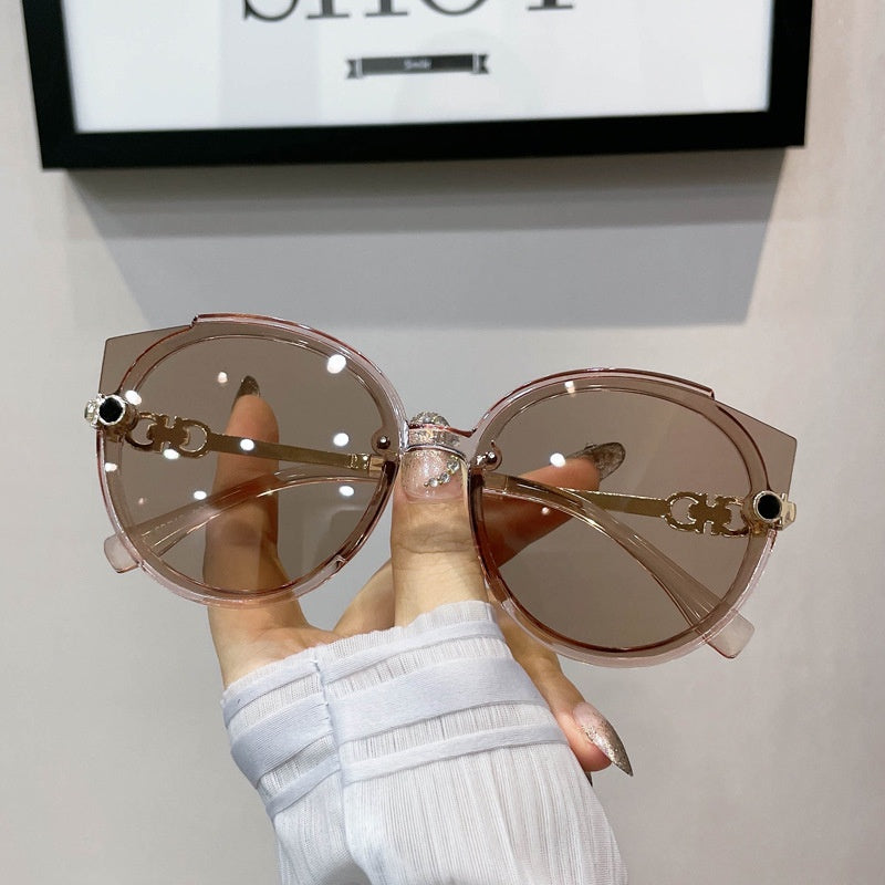 Óculos de Sol Feminino Com Proteção UV-400 + Frete Grátis + Envio Imediato + Brinde
