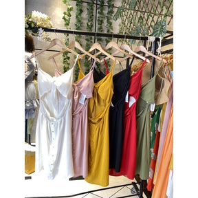 Vestido Curto de Alcinha Liso com Bojo Amarra na Frente + Frete Grátis + Envio Imediato + Brinde