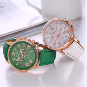 Relógio de Quartzo com Pulseira de Couro Feminino + Frete Grátis + Envio Imediato + Brinde