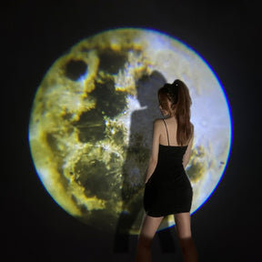 Lâmpada de Projeção Noturna Lua + Frete Grátis + Envio Imediato + Brinde