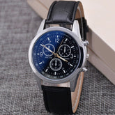 Relógio Masculino Pulseira de Couro Casual e Estiloso + Frete Grátis + Envio Imediato + Brinde